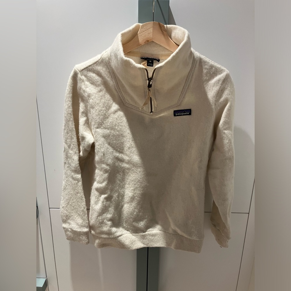 Patagonia wool quarter zip turtleneck sweater